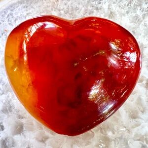 Vibrant Carnelian Heart, 30g 🧡